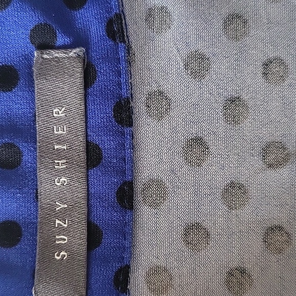 Womens blouse - Picture 5 of 6